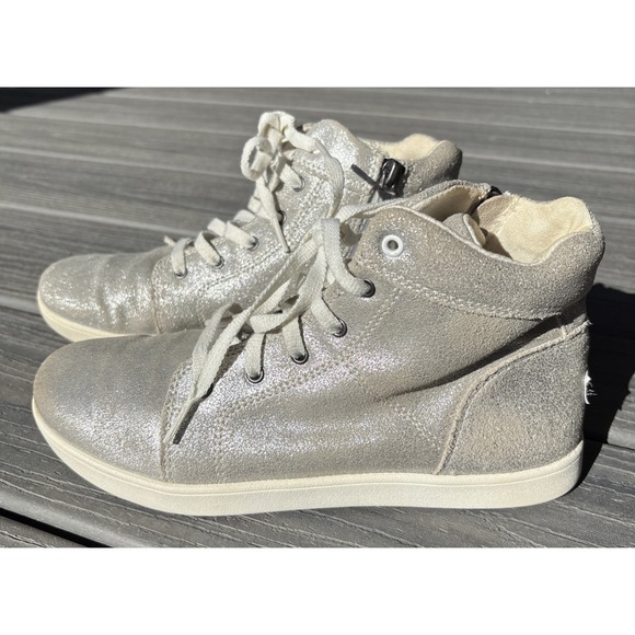 UGG Size 5 Metallic Silver High Top Fashion Sneakers Zip Lace Up Women - Picture 4 of 10